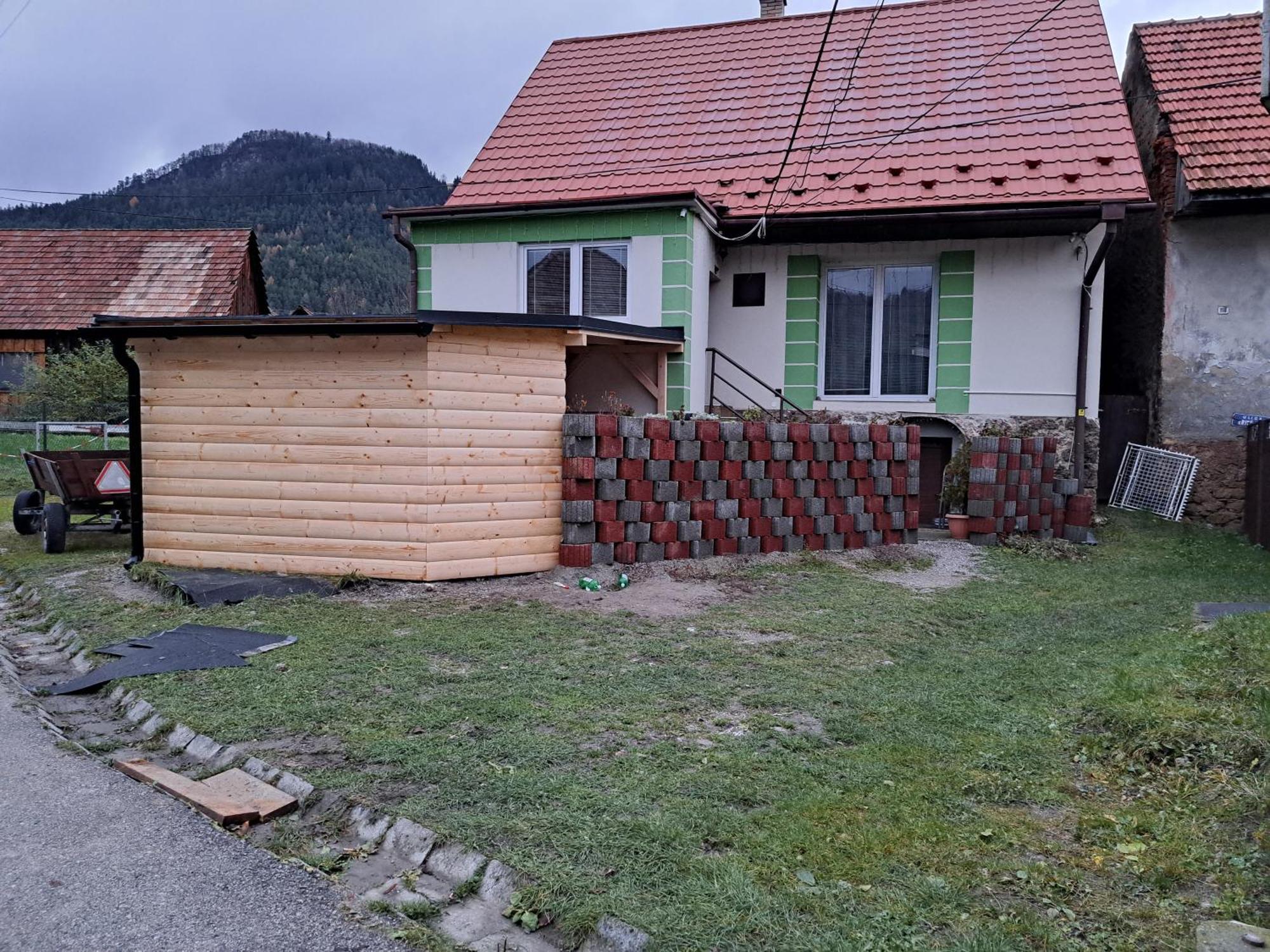 Apartman Lucky 5 Izbovy Rodinny Dom Exterior photo